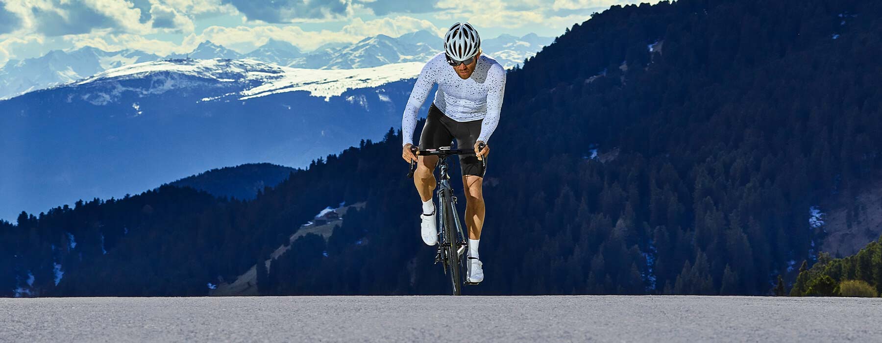 Cycling Dynamics